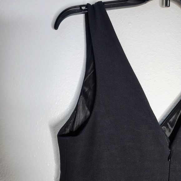 EXPRESS Women's Black Layered Sleeveless V-Neck Strechy Zip Back Dress Sz M - Picture 9 of 11